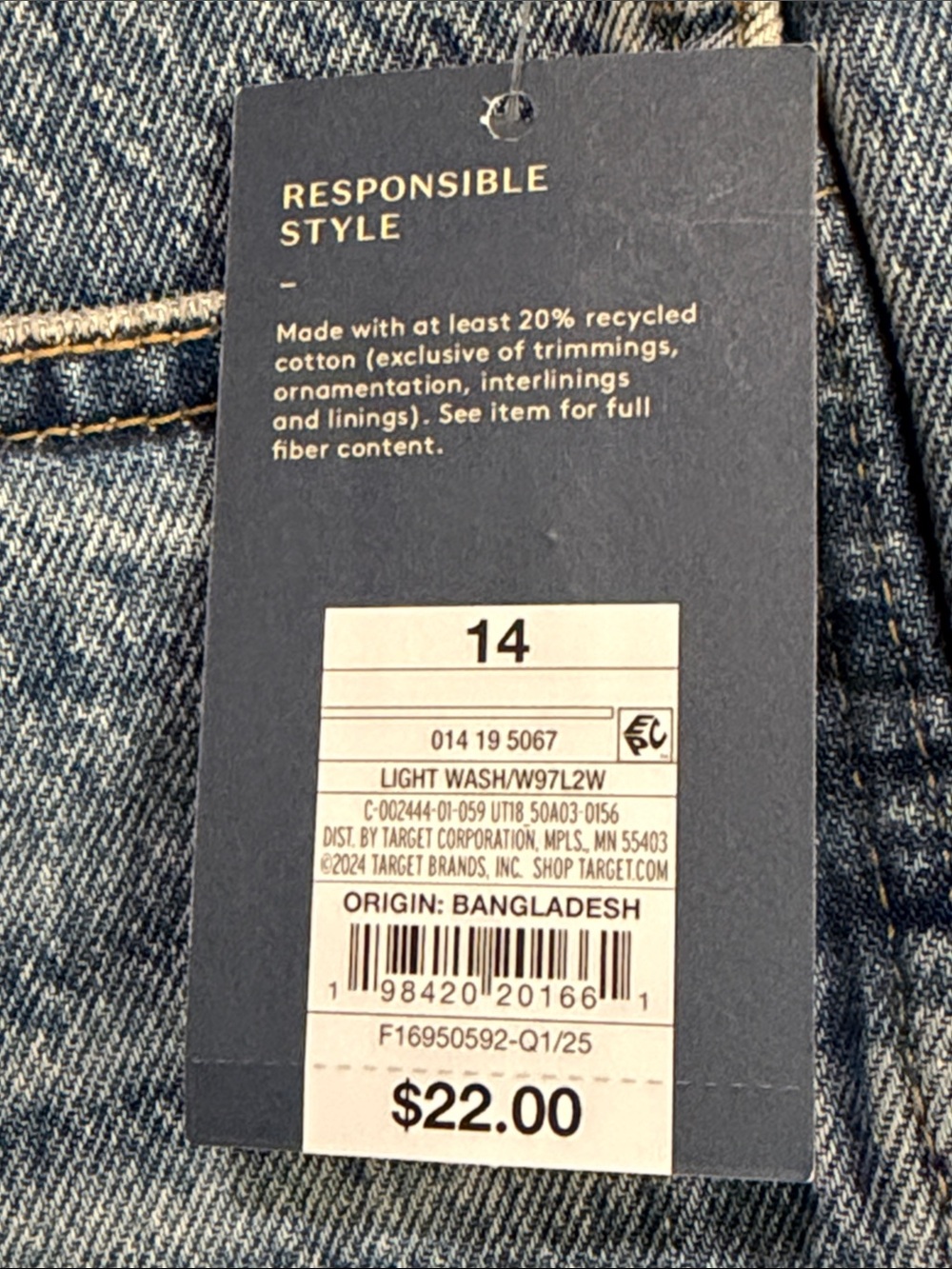 American Eagle Outfitters Light Blue Distressed Denim Cutoff Shorts - Picture 2 of 4